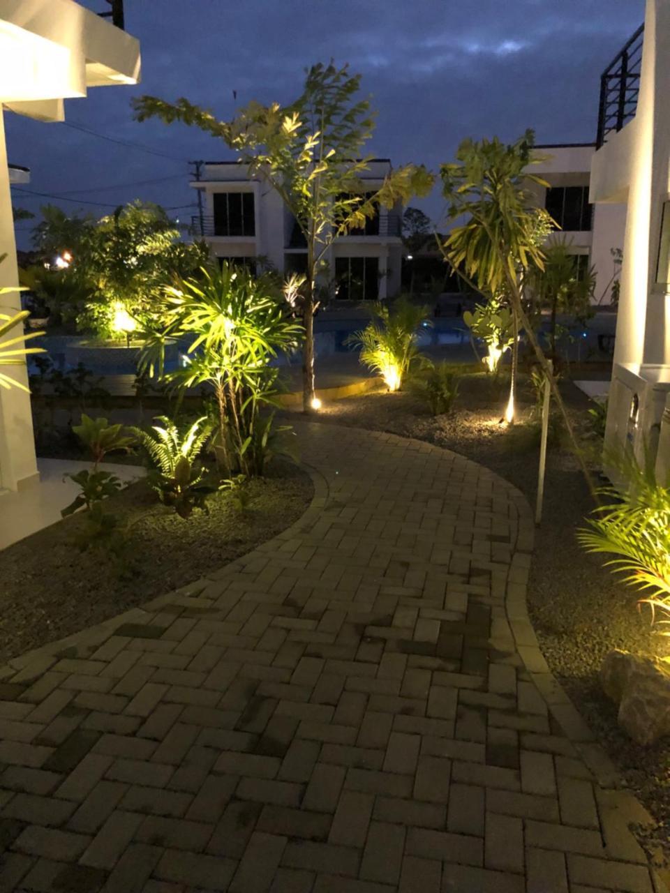 باراماريبو Tucan Resort & Spa المظهر الخارجي الصورة